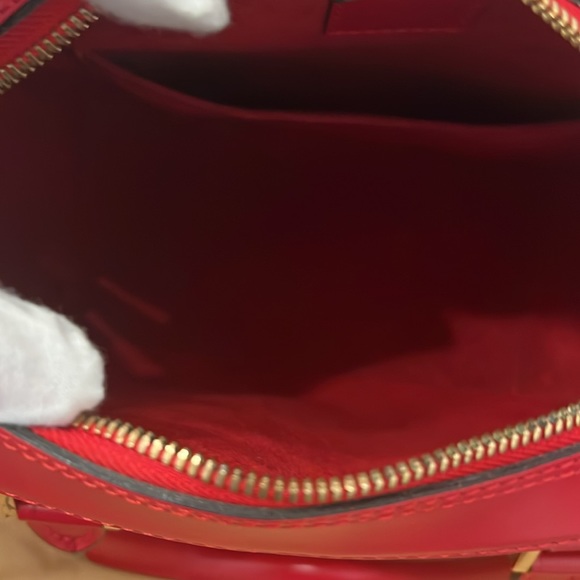 Louis Vuitton gently used Red Epi Sablous Handbag - Picture 8 of 14